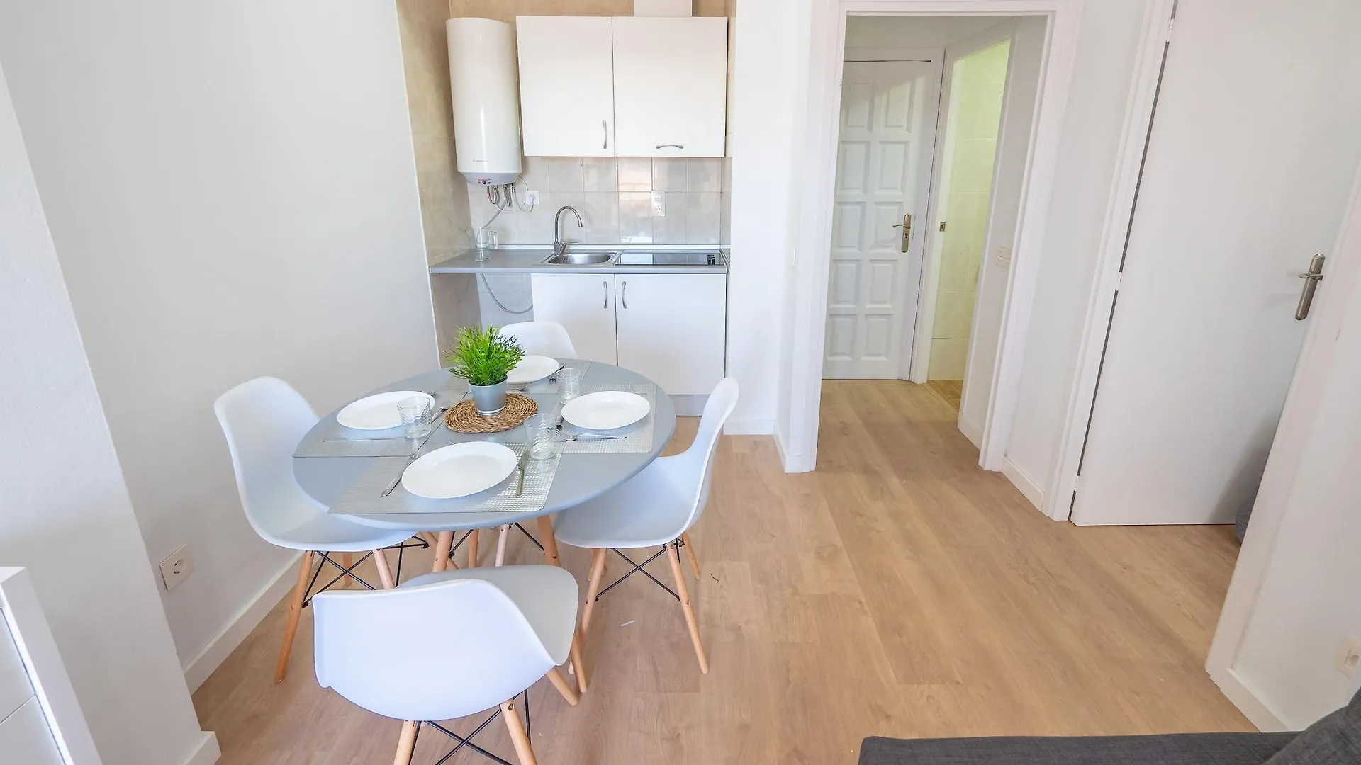 Apartment Ar Melrose Place Lloret de Mar