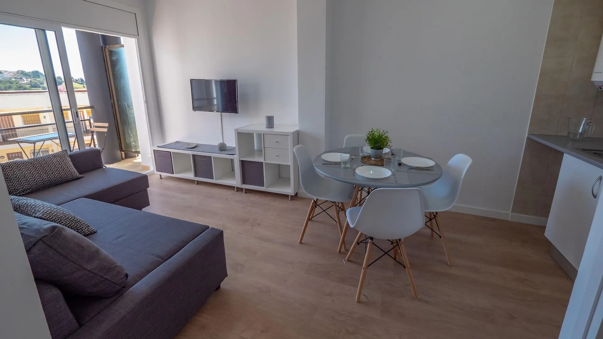 Apartment Ar Melrose Place Lloret de Mar